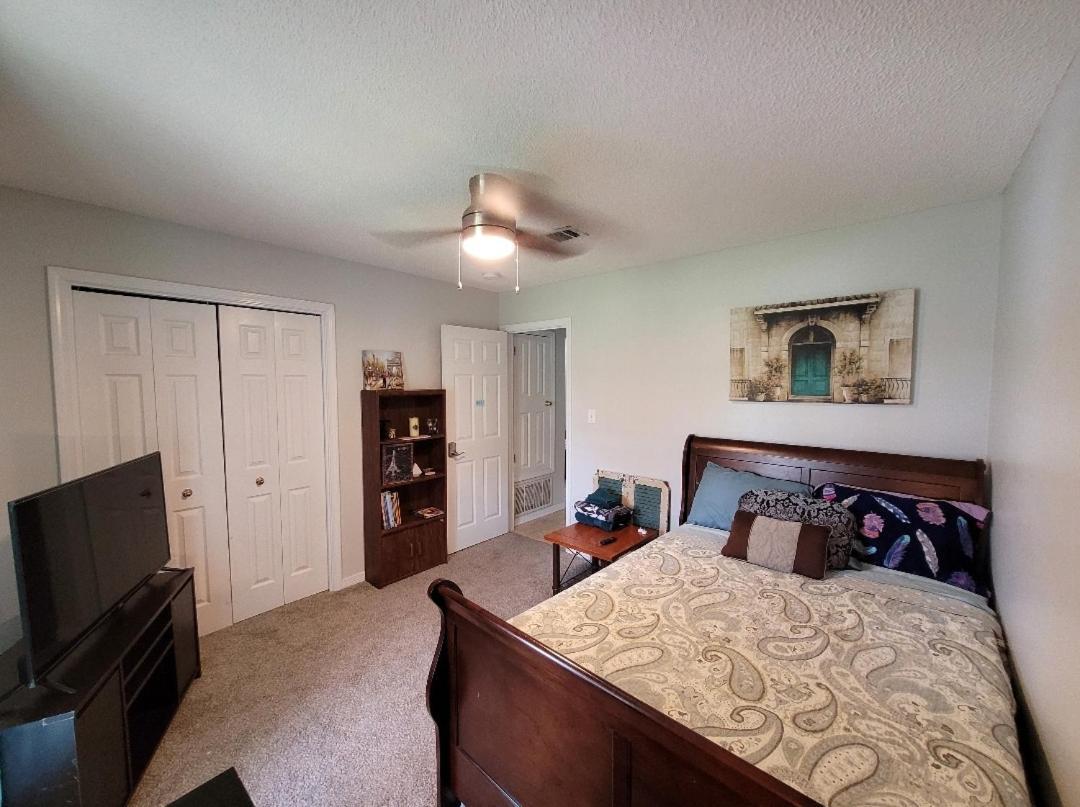 Bedroom Four Minutes From Beach ペンサコーラ エクステリア 写真